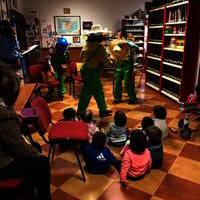 Visita de la Escuela Infantil a la Biblioteca