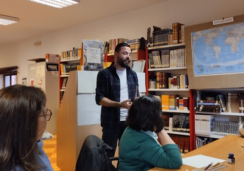 FOTOS DEL TALLER DE CALIGRAFÍA 