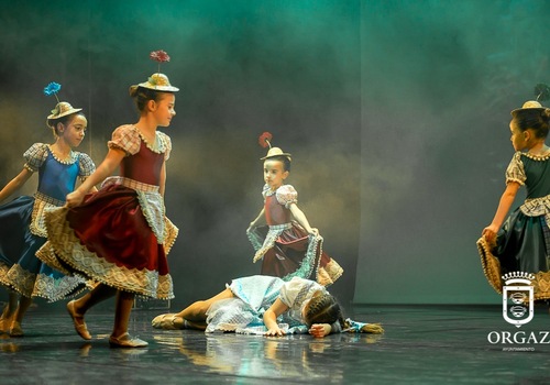 FESTIVAL DE DANZA HELENA CAMUÑAS 