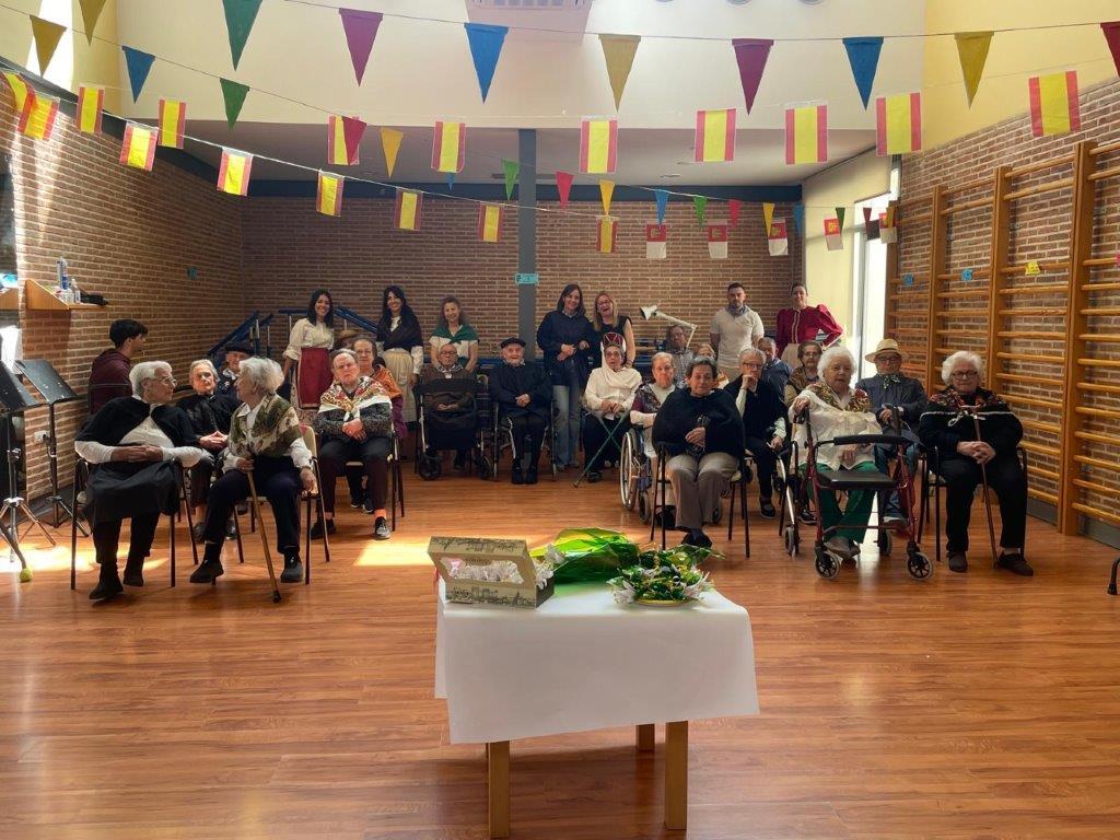 V FIESTA DE PRIMAVERA EN EL CENTRO DE DÍA