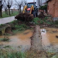 LIMPIEZA DE LOS CRUCES SOBRE EL ARROYO RIANSARES DE ORGAZ