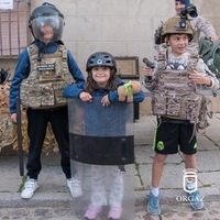 VISITA DE LA GUARDIA REAL A ORGAZ