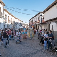 DESFILE DE GIGANTES Y CABEZUDOS LIV FDP