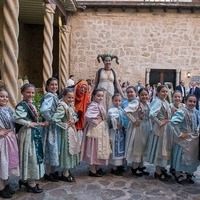 PROCLAMACIÓN JIMENA, REINA INFANTIL Y CORTES DE HONOR