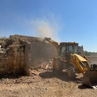 CONTINÚAN LAS OBRAS DEL FUTURO CENTRO DE INTERPRETACIÓN DE LOS HITOS
